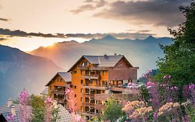 Aparthotel Hameau Des Ecrins By Infinimountain À